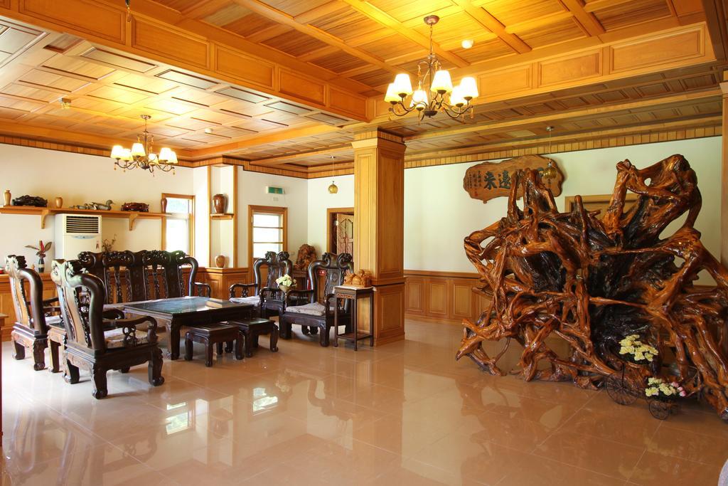 Seasons Inn Цзяоси Экстерьер фото